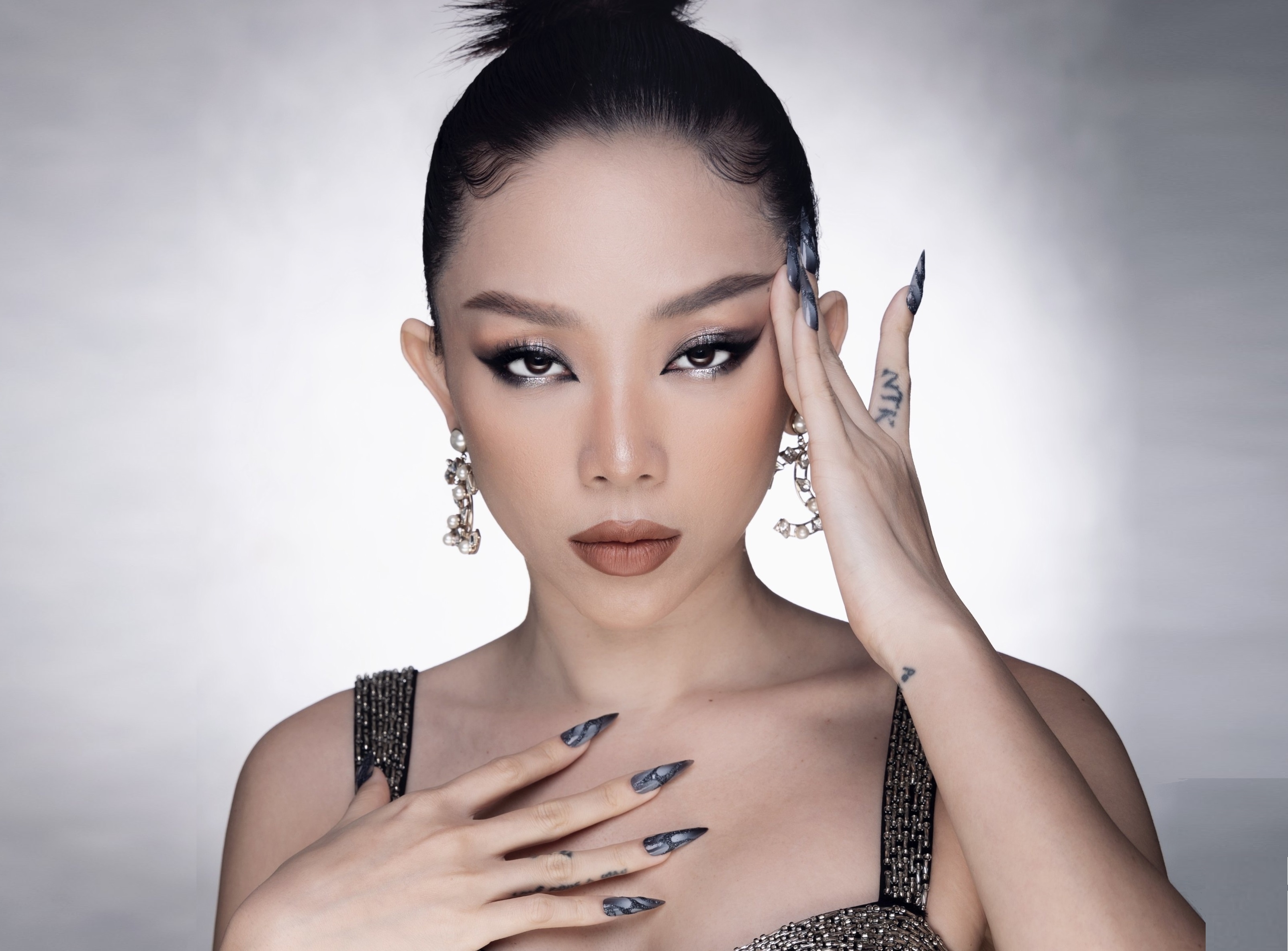 Dem nguoc den dai nhac hoi Summerland Halloween Festa 2022 hinh anh