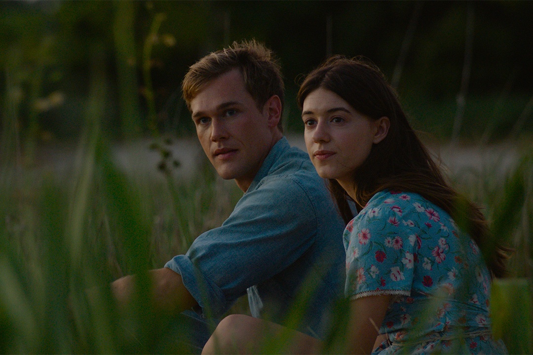 noi loai tom hat,  FPT Play anh 1