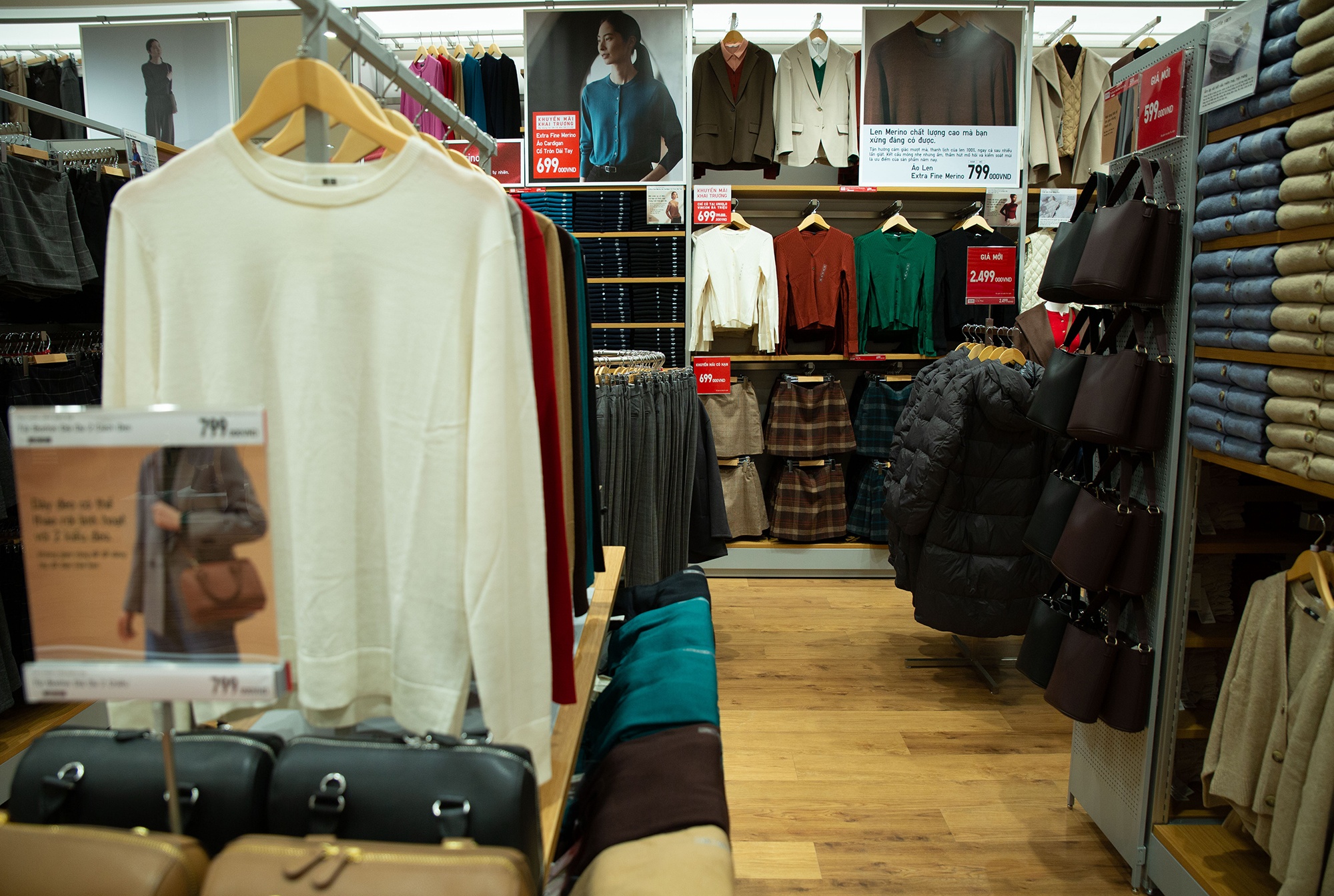 Uniqlo ảnh 11 Uniqlo anh 11