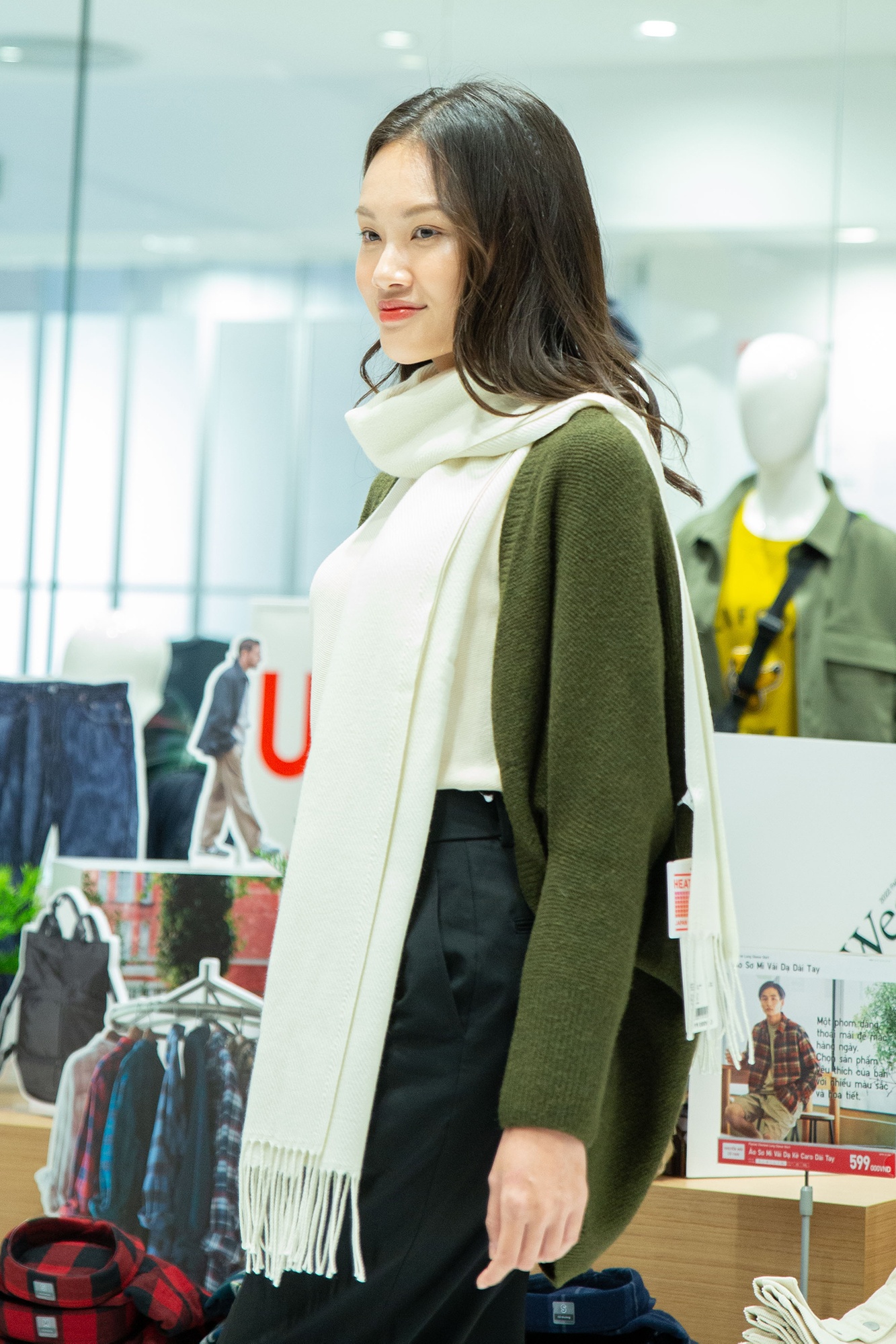 Uniqlo ảnh 20 Uniqlo anh 20