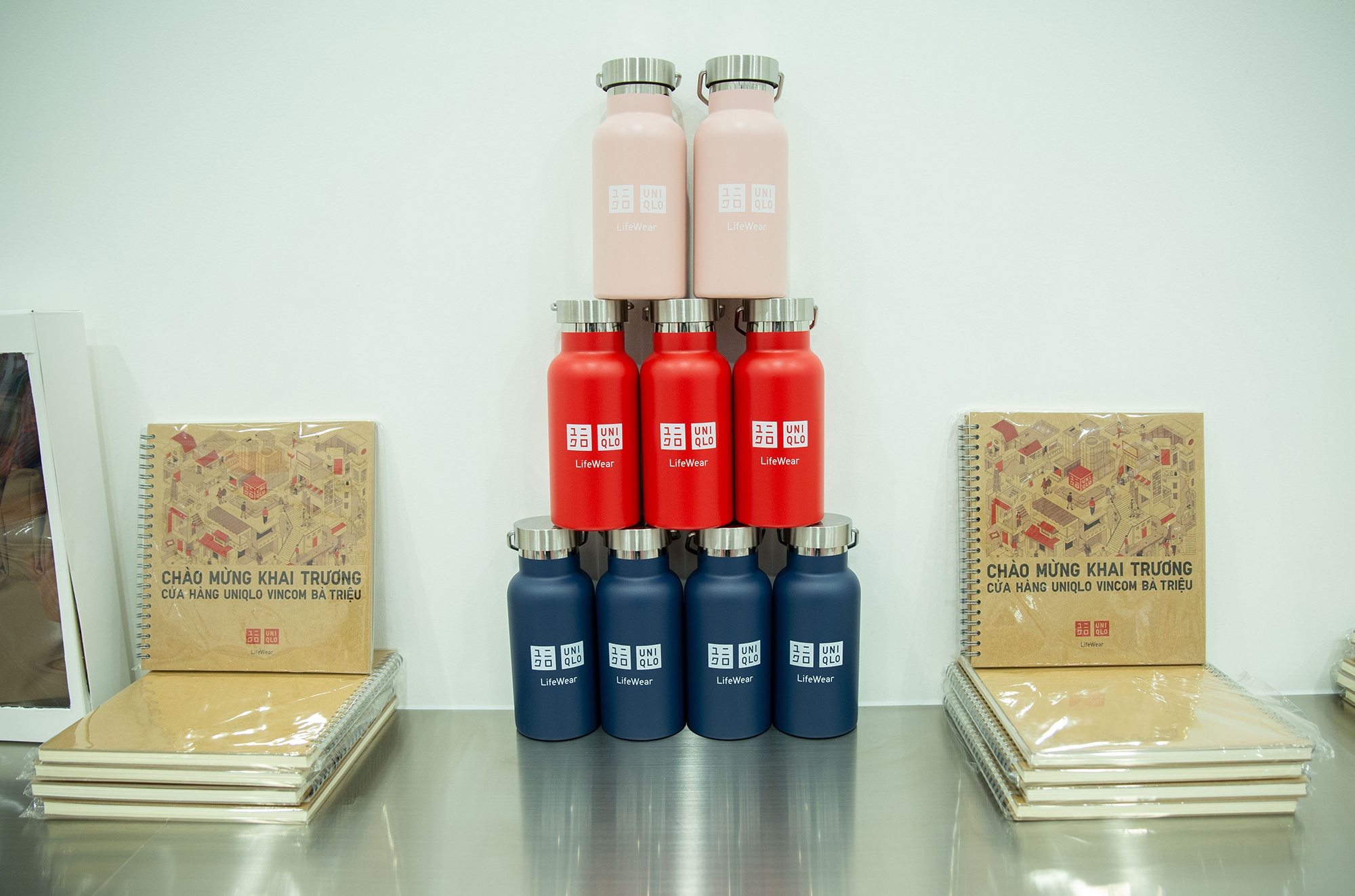 Uniqlo ảnh 14 Uniqlo anh 14