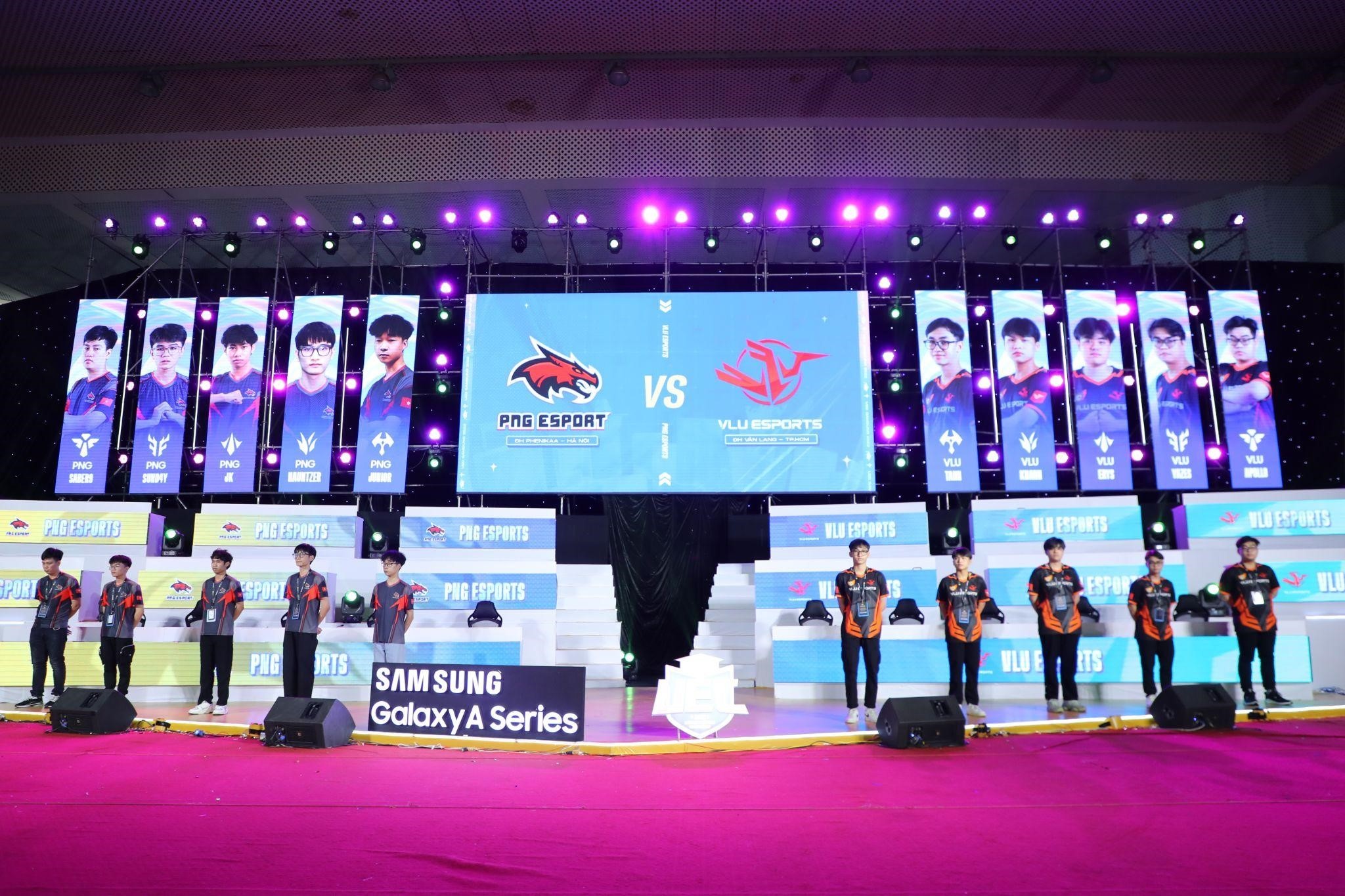 Toc Chien chung ket anh 8