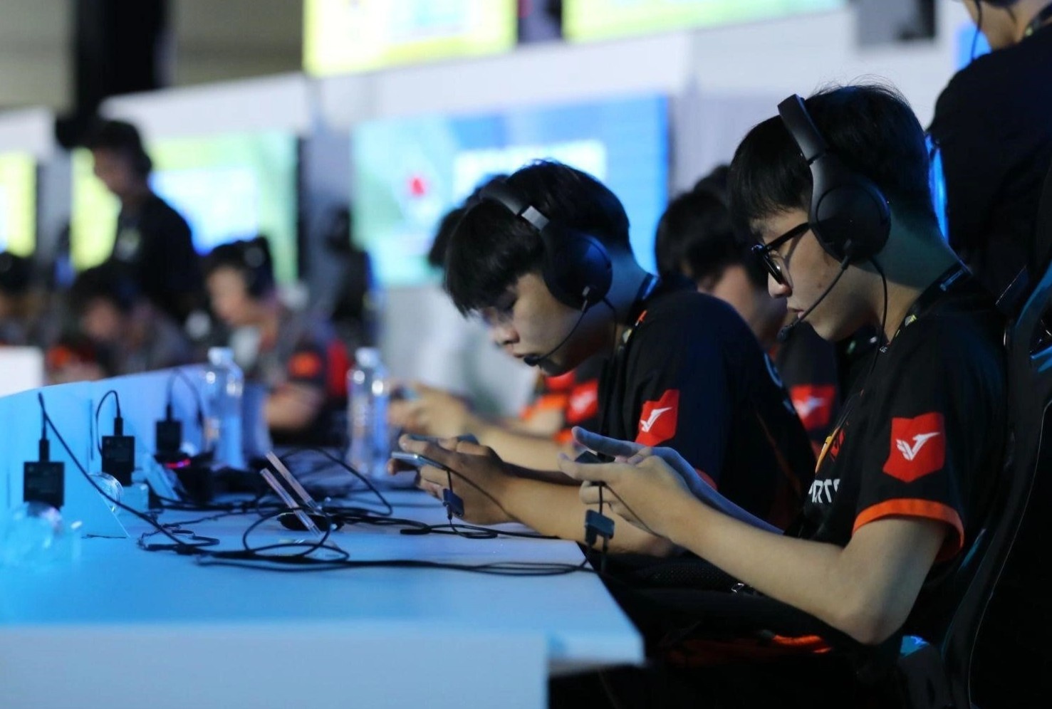 Ruot duoi ty so nghet tho tai chung ket Toc Chien UEC 2022 hinh anh