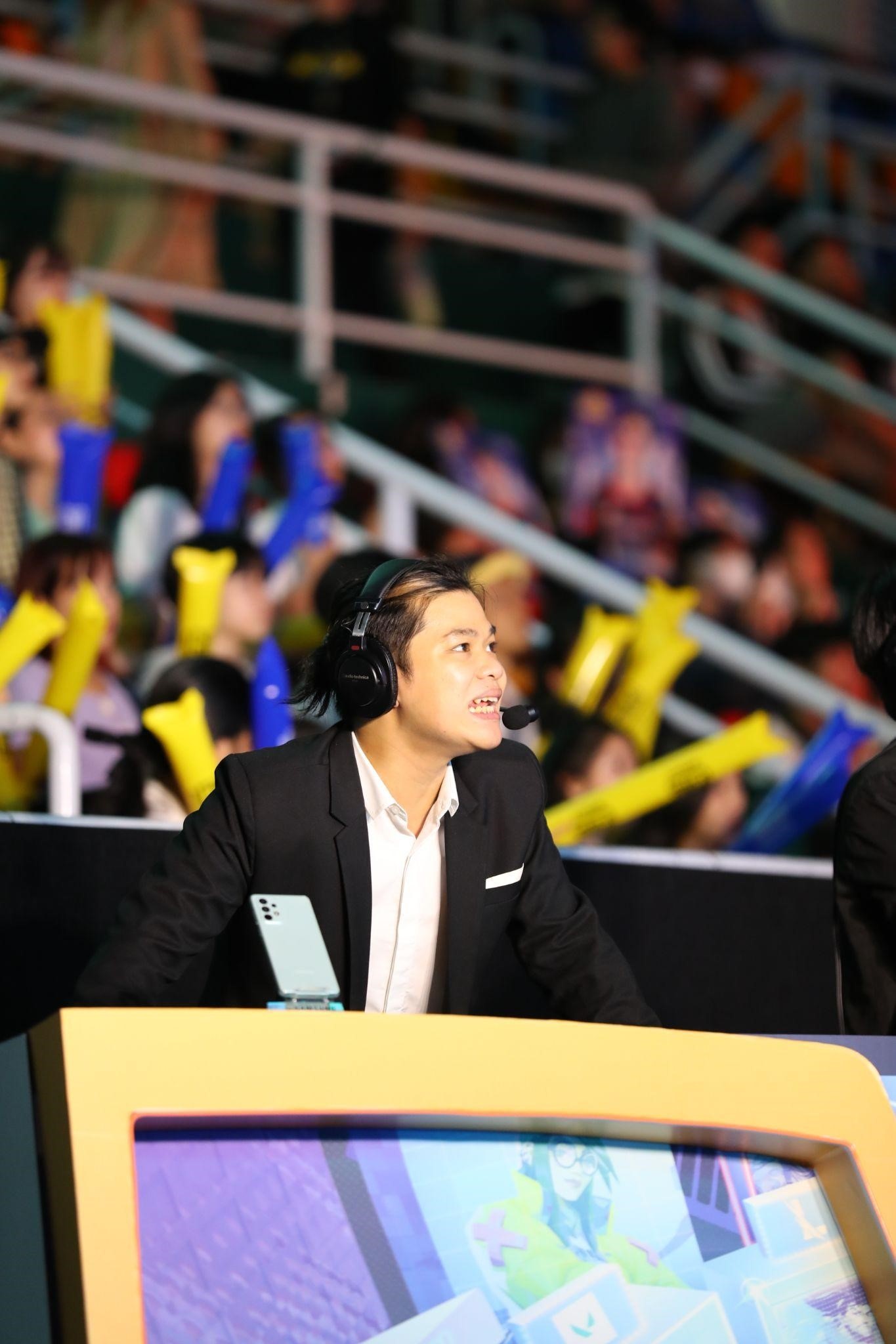 Toc Chien chung ket anh 12