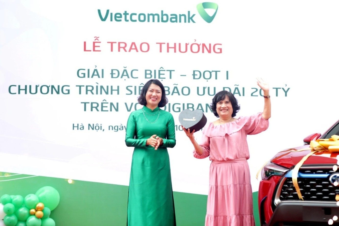 Vietcombank tim ra chu nhan cua oto tri gia gan 1 ty dong hinh anh