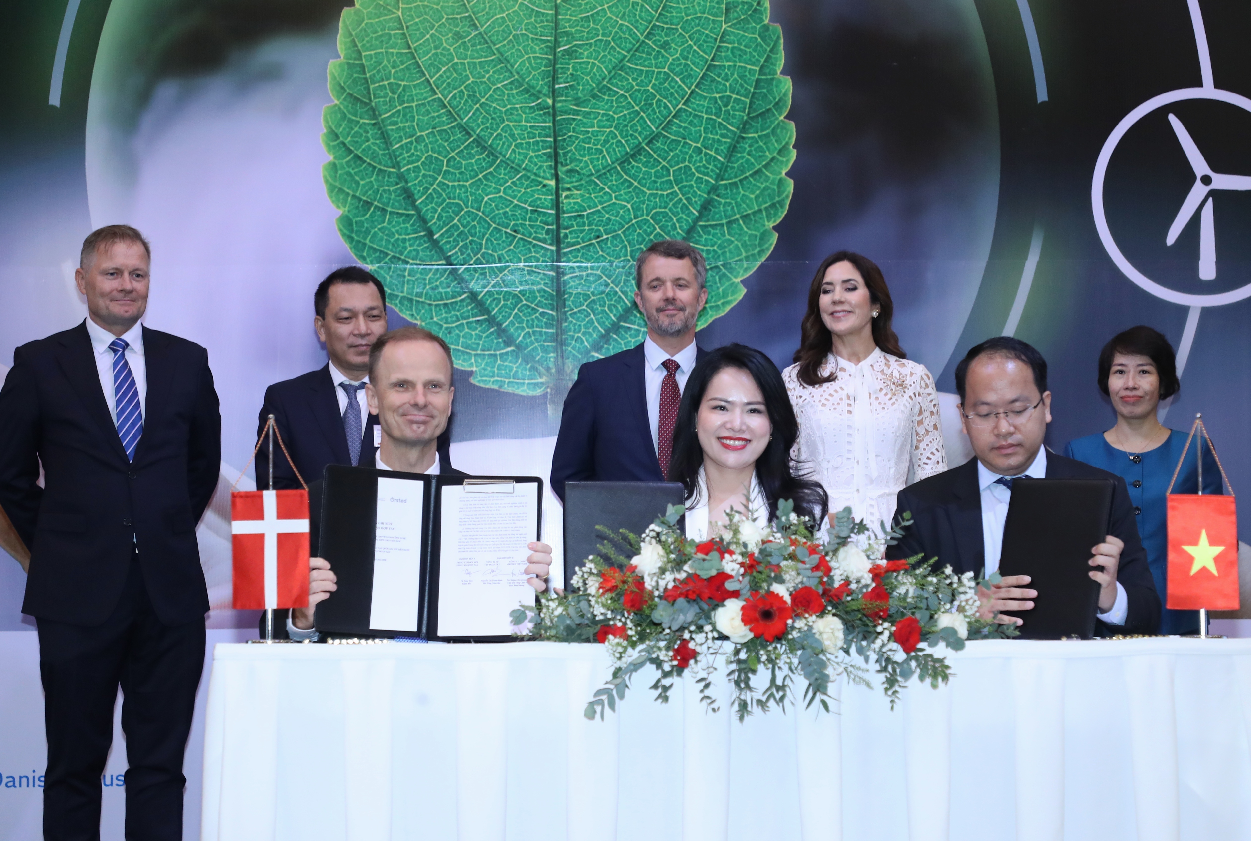 T&T Group va Orsted hop tac Trung tam Doi moi sang tao Quoc gia hinh anh