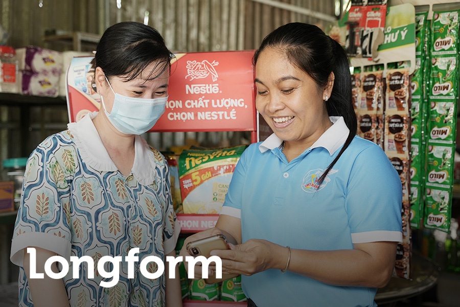 Phu nu nong thon moi: Xay dung sinh ke va chu toan to am hinh anh