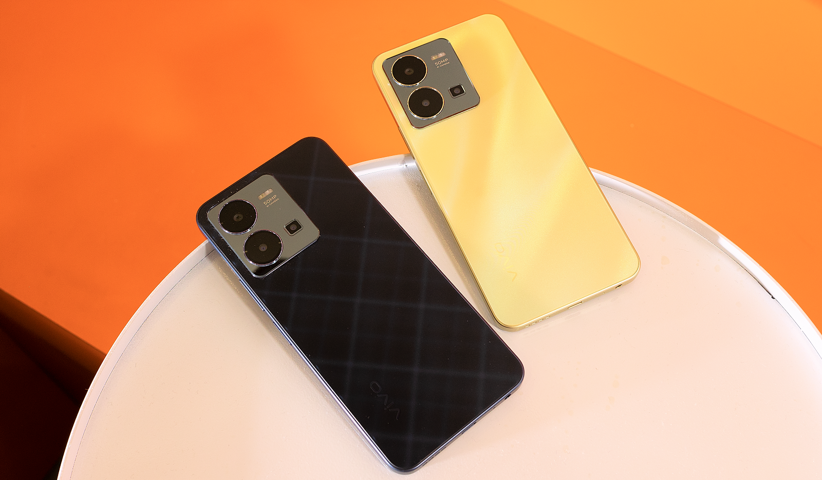 vivo,  Y series anh 1