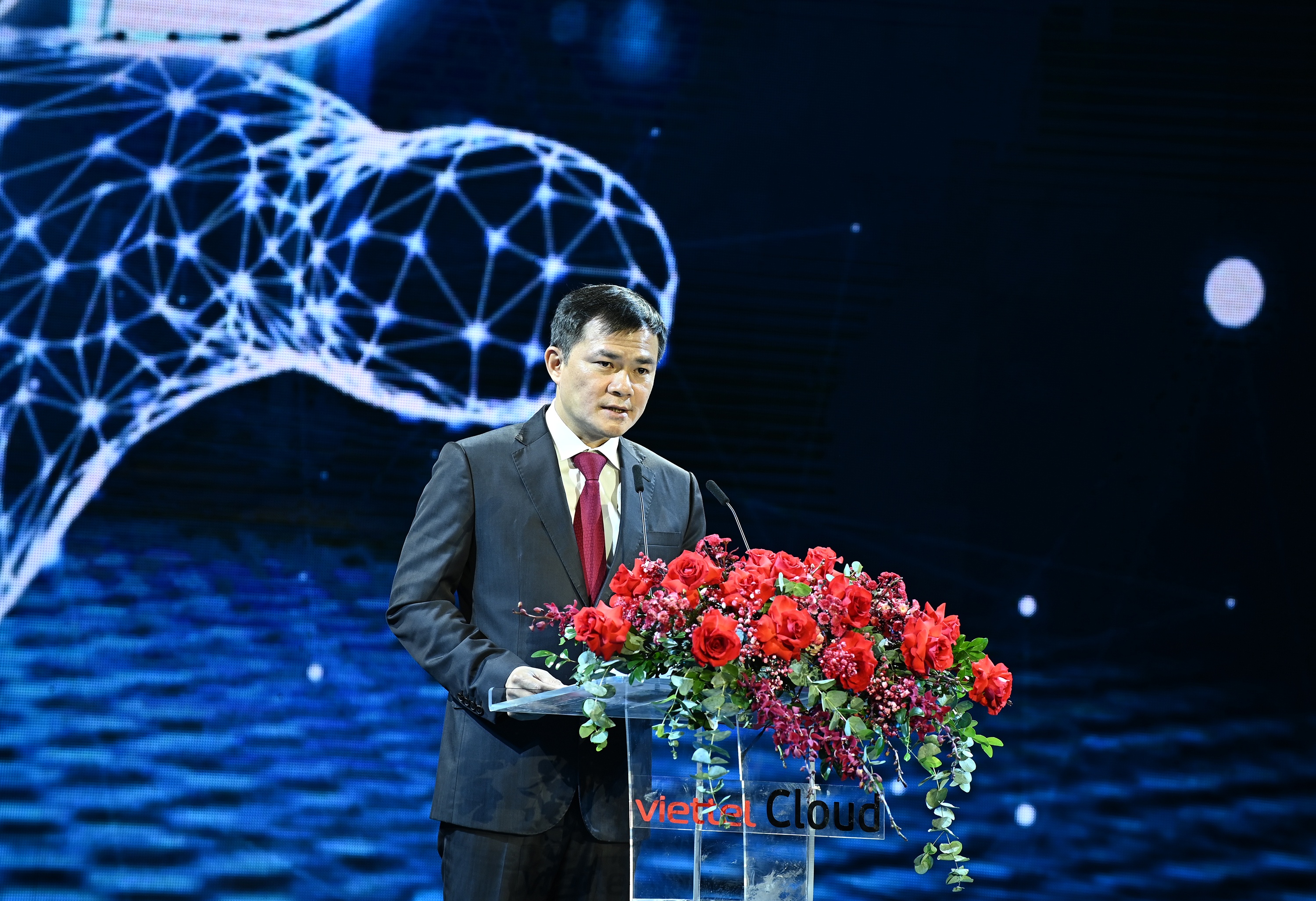 Viettel,  luu tru du lieu anh 1