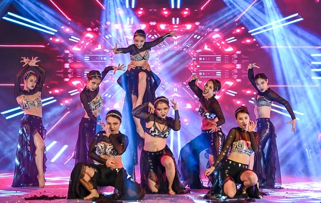 Gioi tre Ha Noi 'chay' het minh trong cuoc thi nhay Nhip song tre 2022 hinh anh