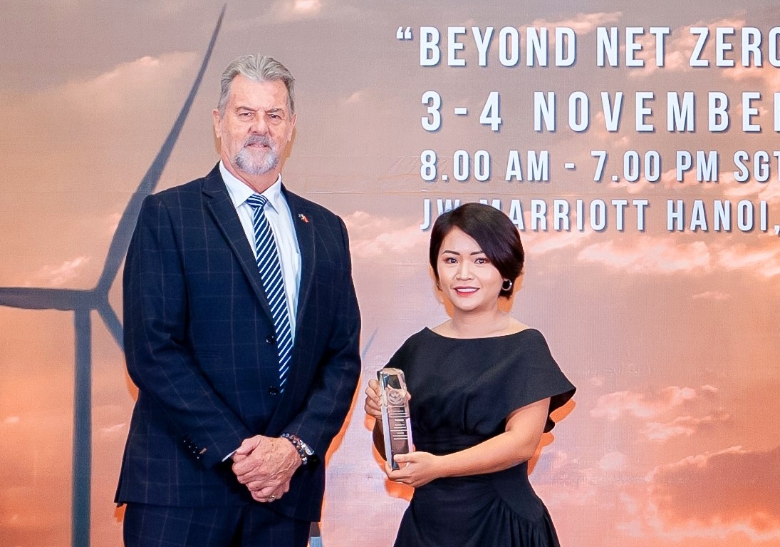 Chien luoc ESG giup Home Credit ghi dau tai 'Global CSR & ESG Awards' hinh anh