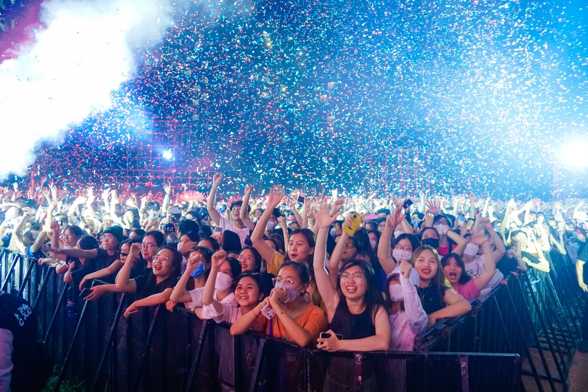 Khong gian am nhac doc dao danh cho sinh vien TP.HCM hinh anh