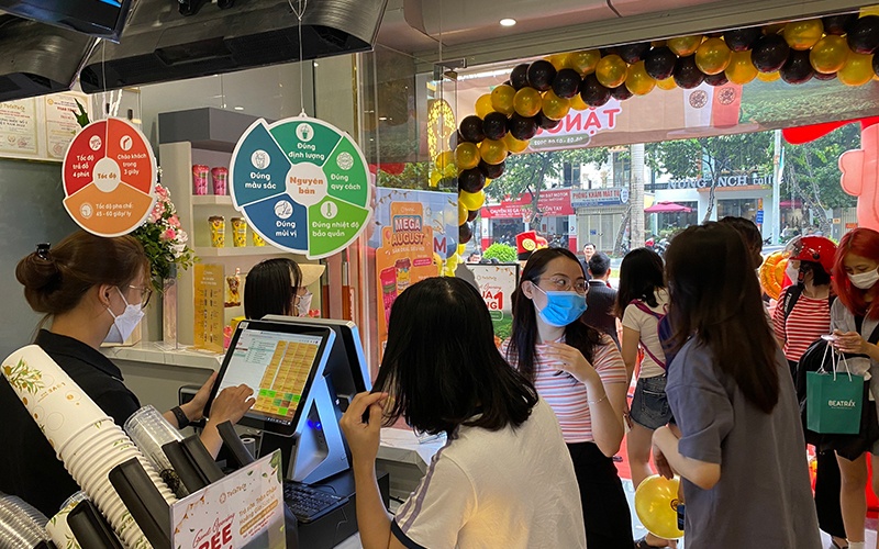 ToCoToCo,  tang iPhone 14 anh 2