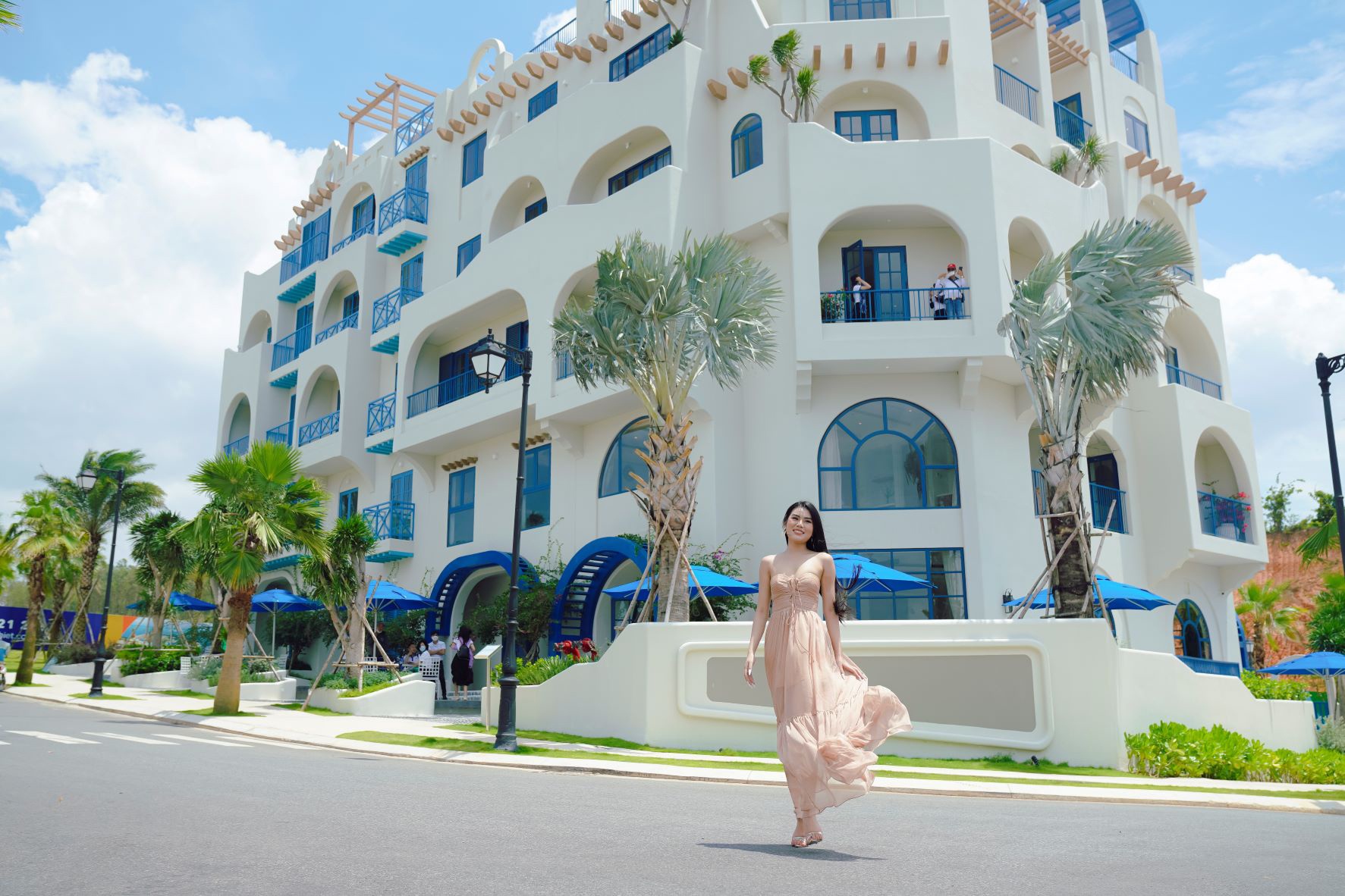 Dau tu boutique shoptel anh 1