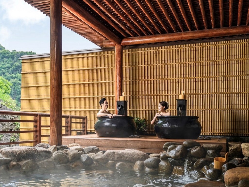 Thang hoa trai nghiem thuong luu tai Sun Red Carpet hinh anh