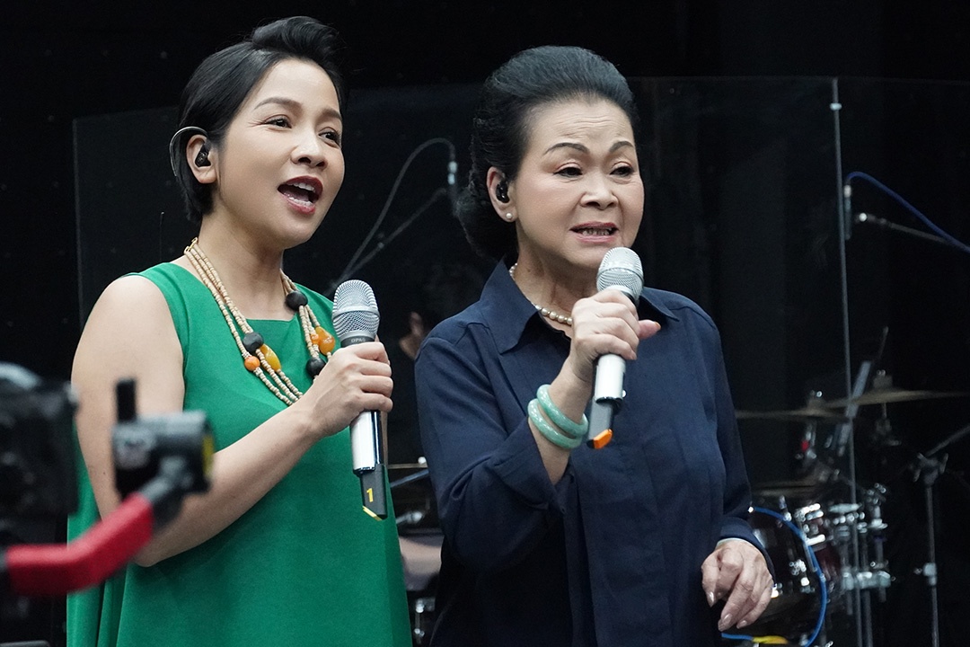 Danh ca Khanh Ly tai ngo My Linh trong ‘Giao lo thoi gian’ hinh anh