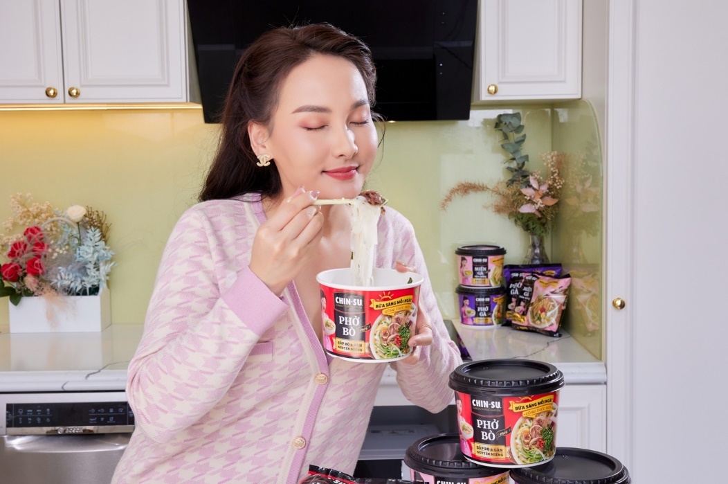 Goi tron am thuc Viet trong bua sang nhanh gon thoi hien dai hinh anh