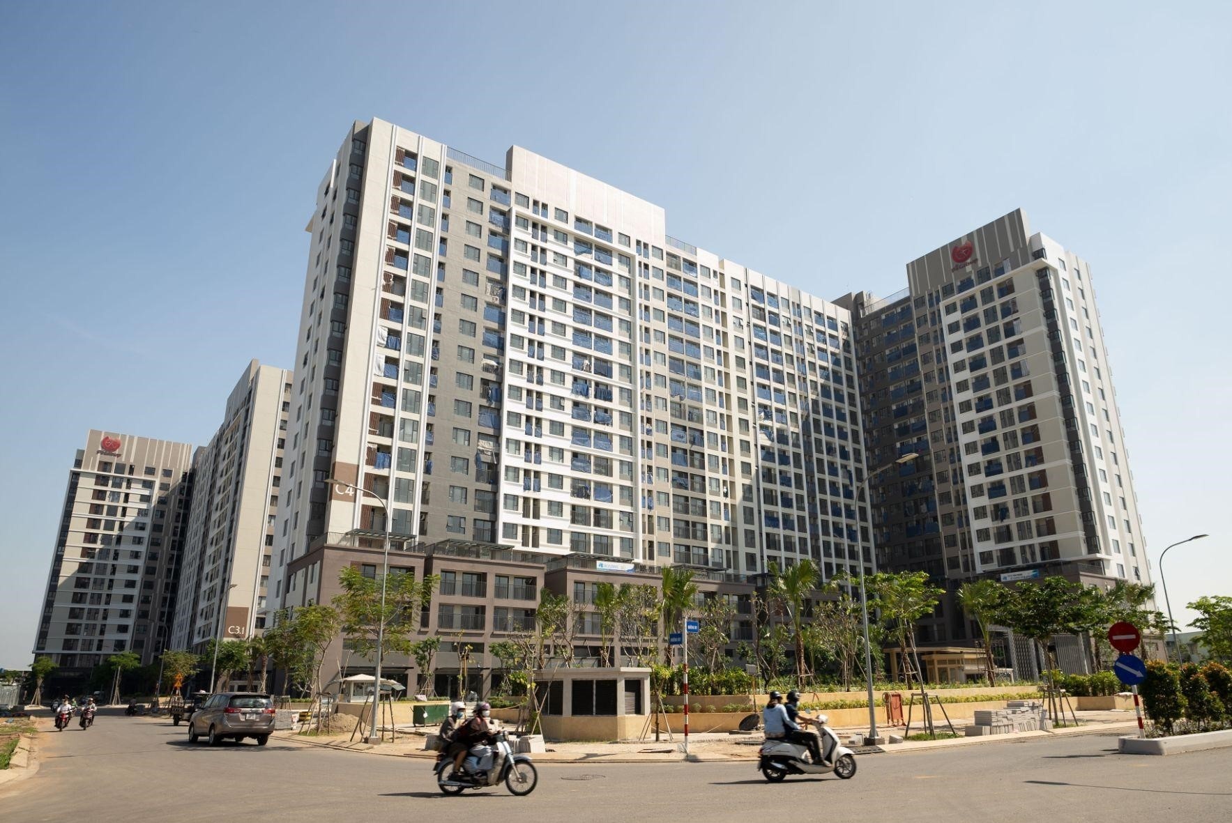 Uu tien chon san pham gia tri thuc de dau tu an toan hinh anh