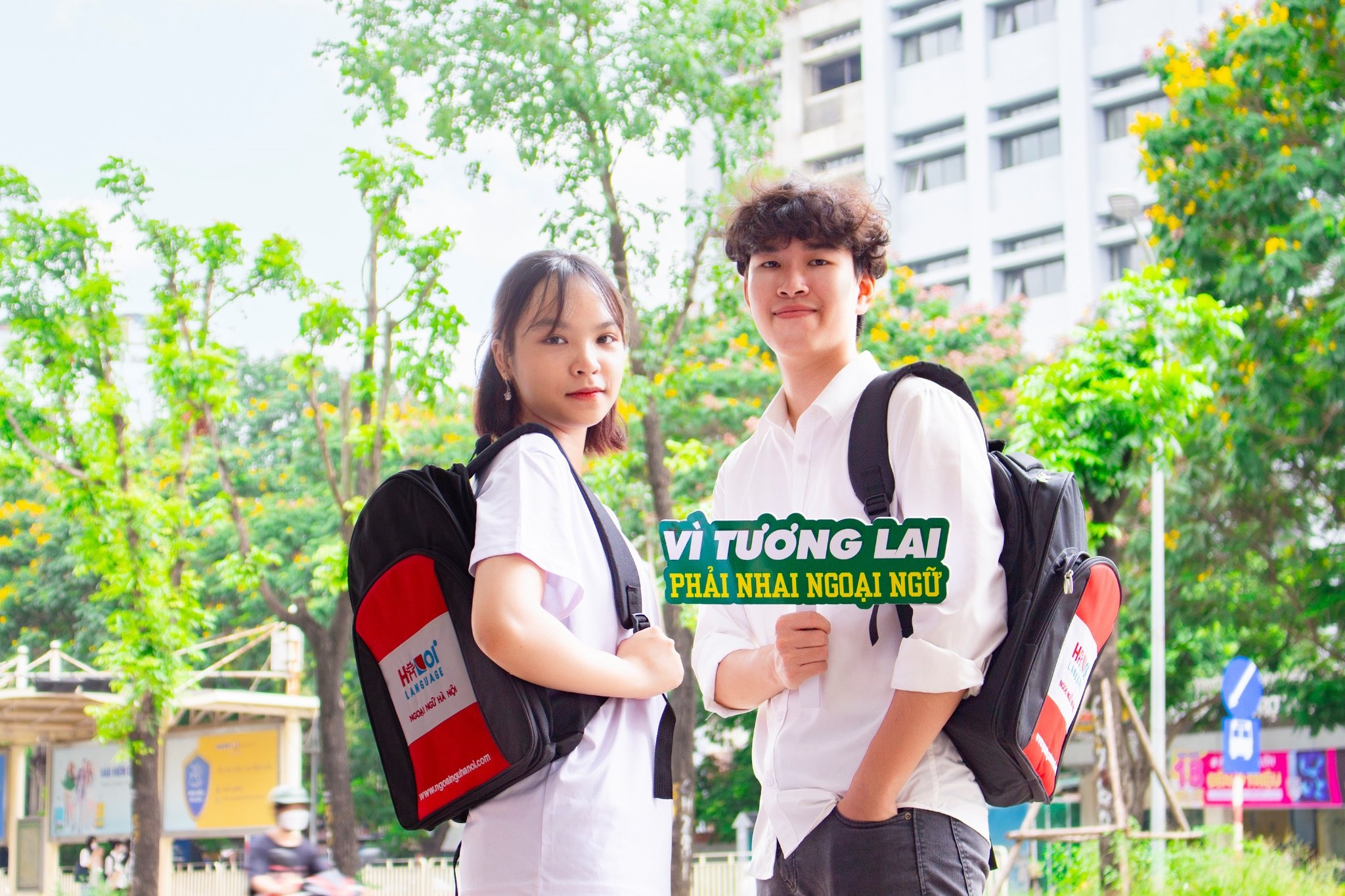 Trung tam Ngoai Ngu Ha Noi - 16 nam mot hanh trinh hinh anh