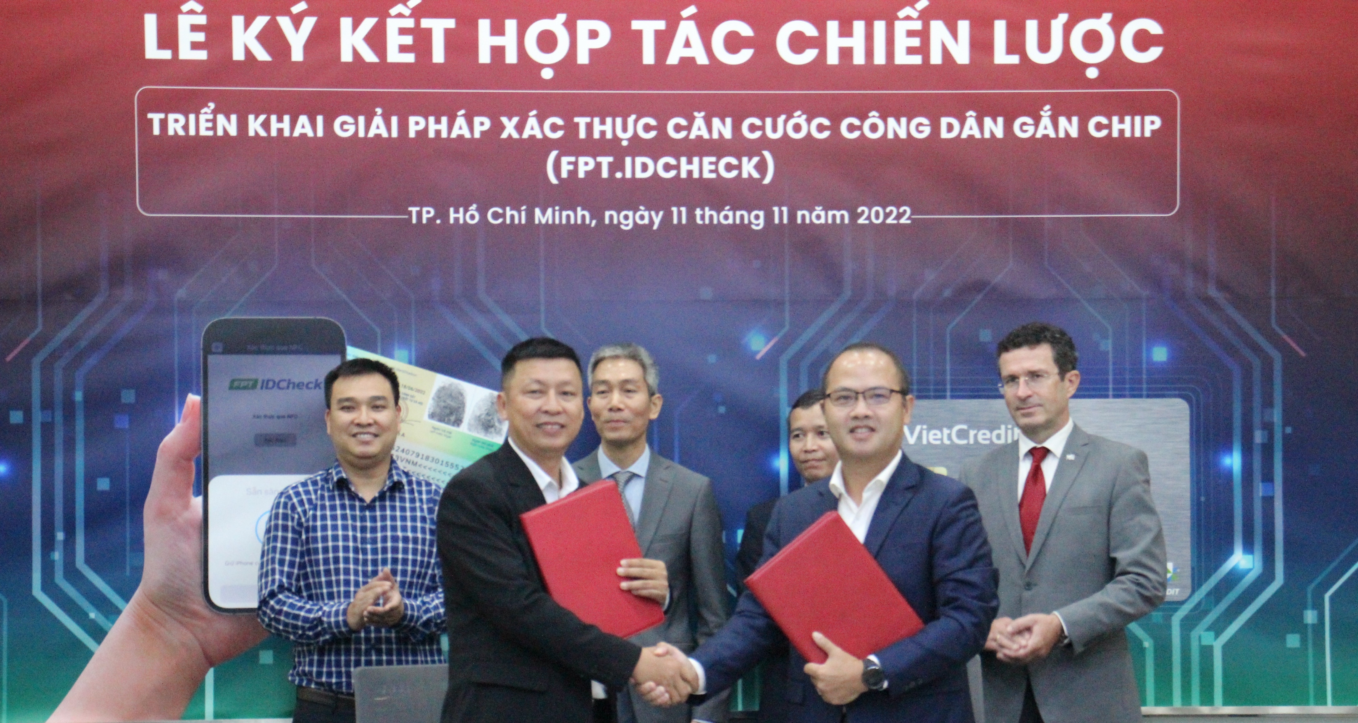 Giai phap FPT.IDCheck anh 2