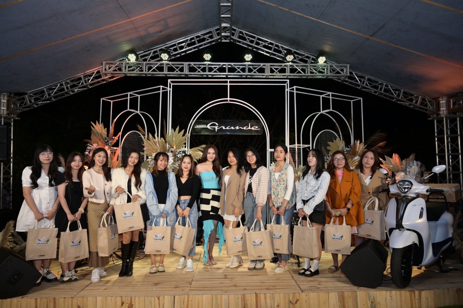 Yamaha Grande,  Touring and Glamping anh 8