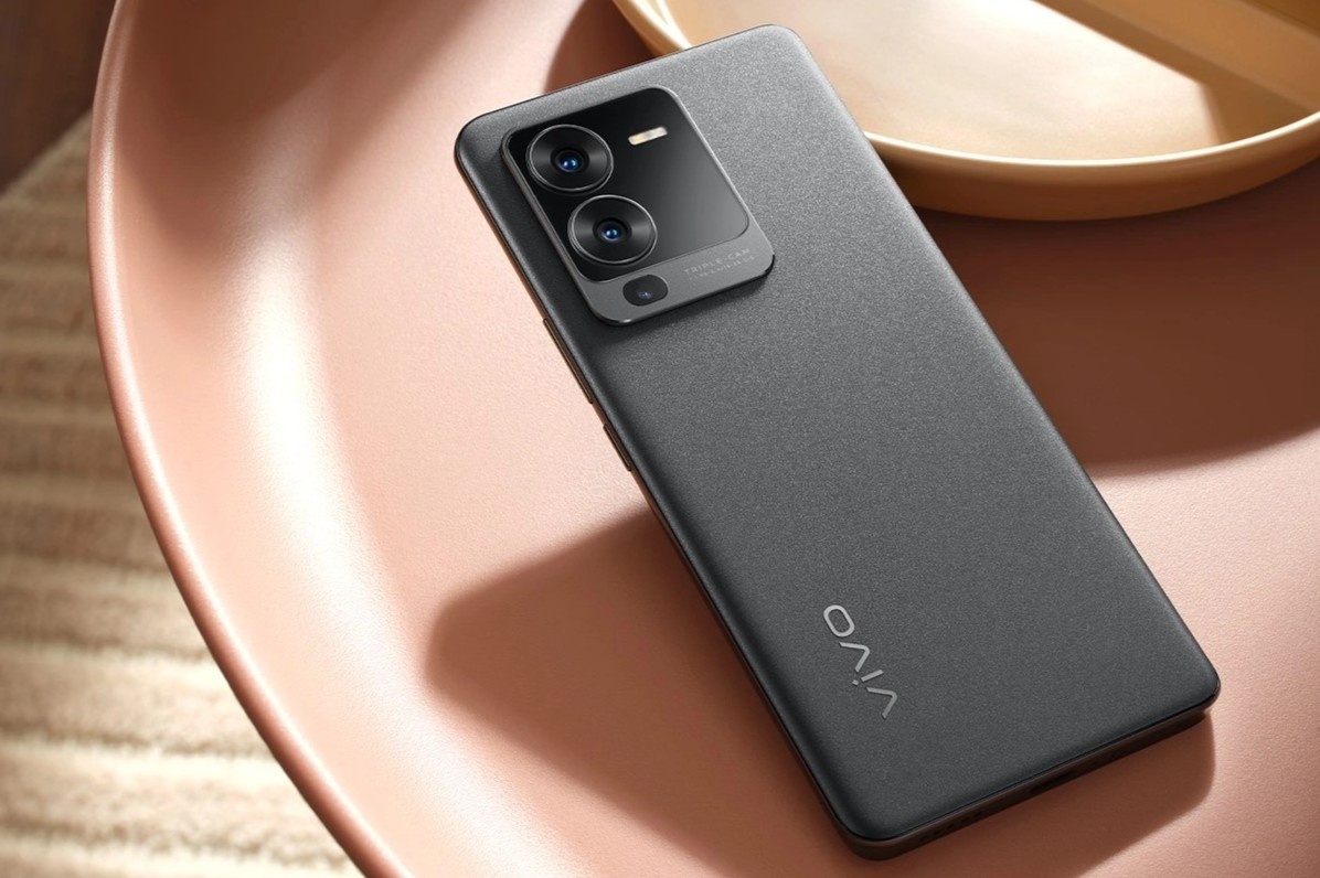 Nhung nang cap vuot troi cua V25 Pro so voi V25e va V25 5G hinh anh