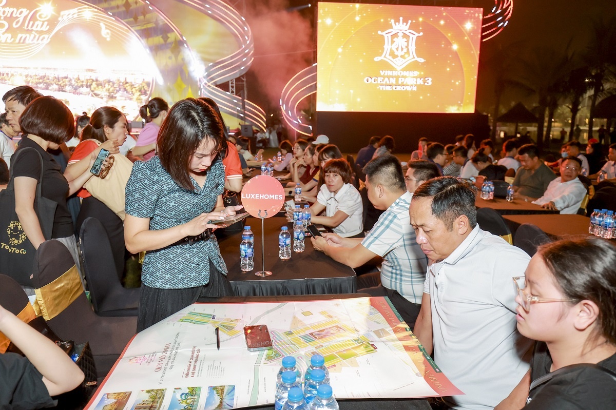 Bat dong san Vinhomes anh 2