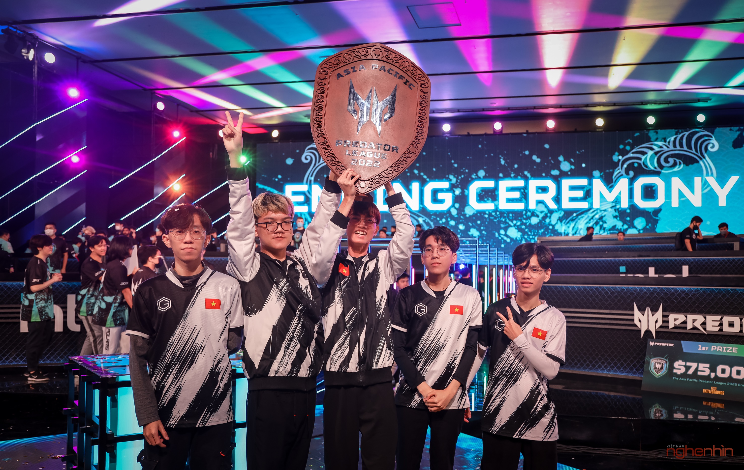 Genius Esports anh 2