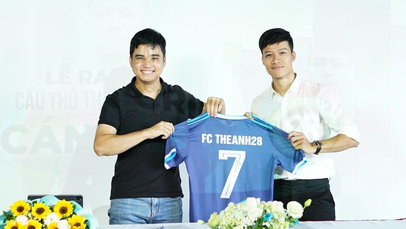 Bong da phui Viet Nam anh 1