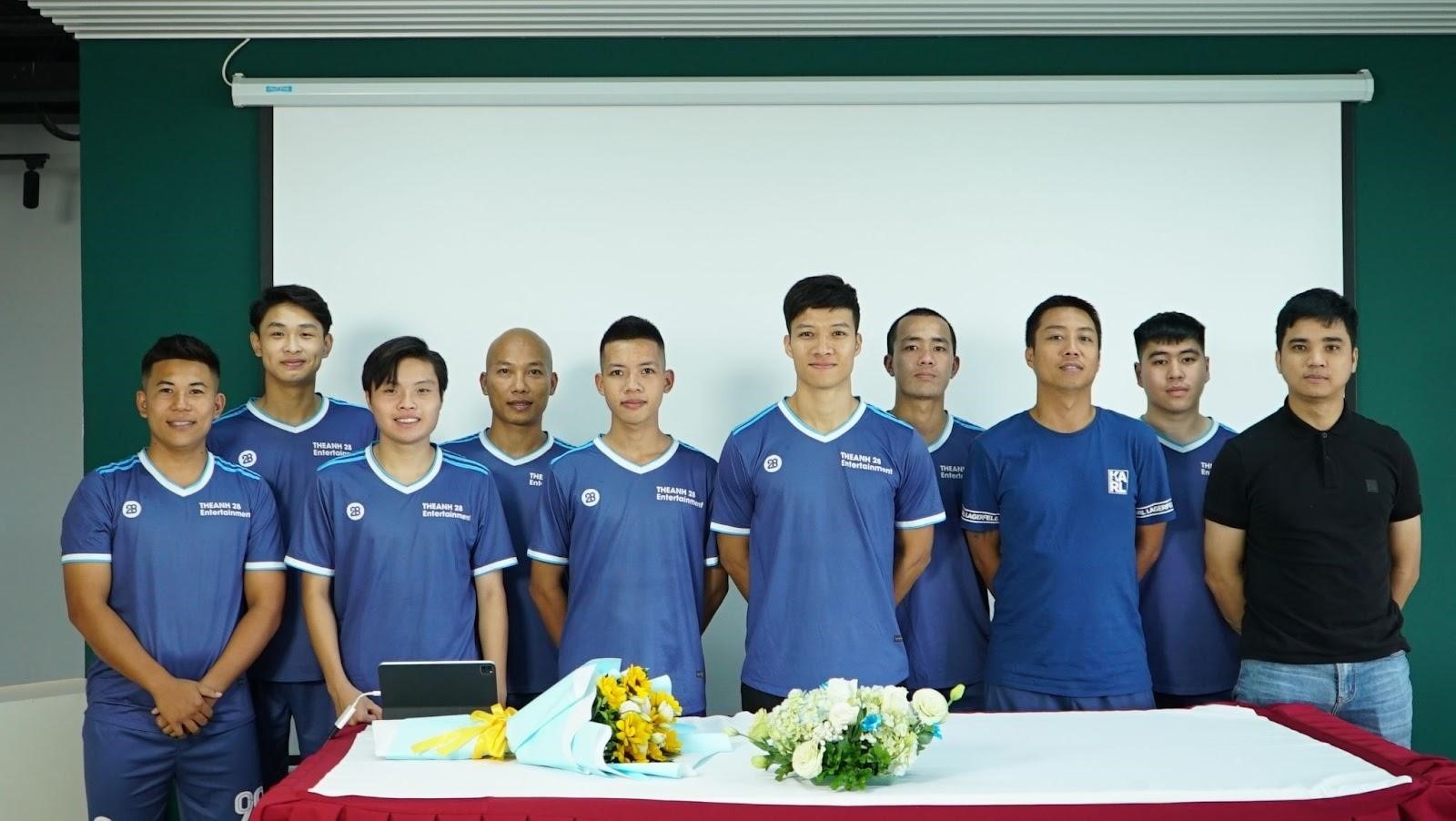 Bong da phui Viet Nam anh 2