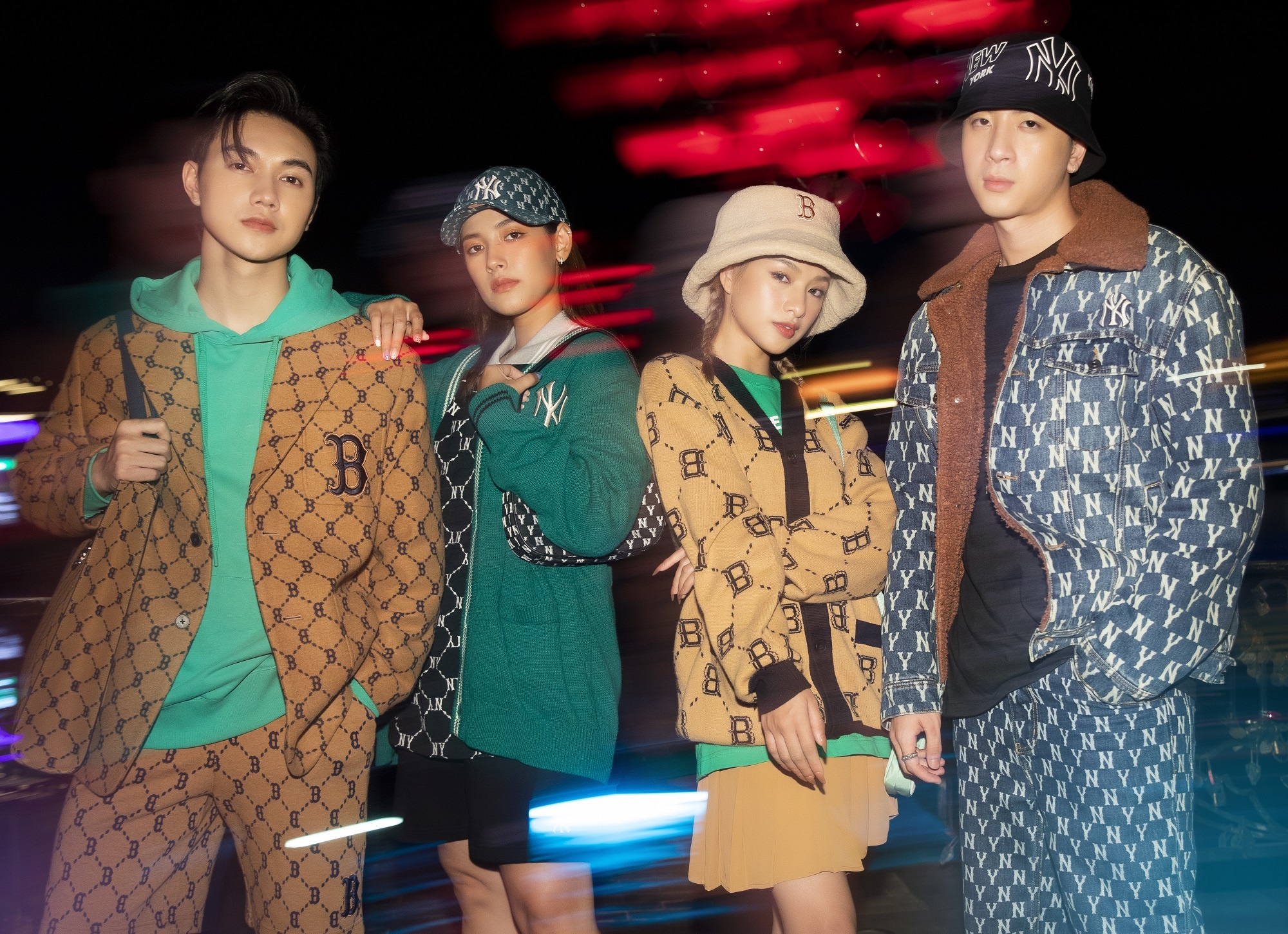 Hoc cach phoi do khi du lich cua 'biet doi MLB Crew in Danang' hinh anh