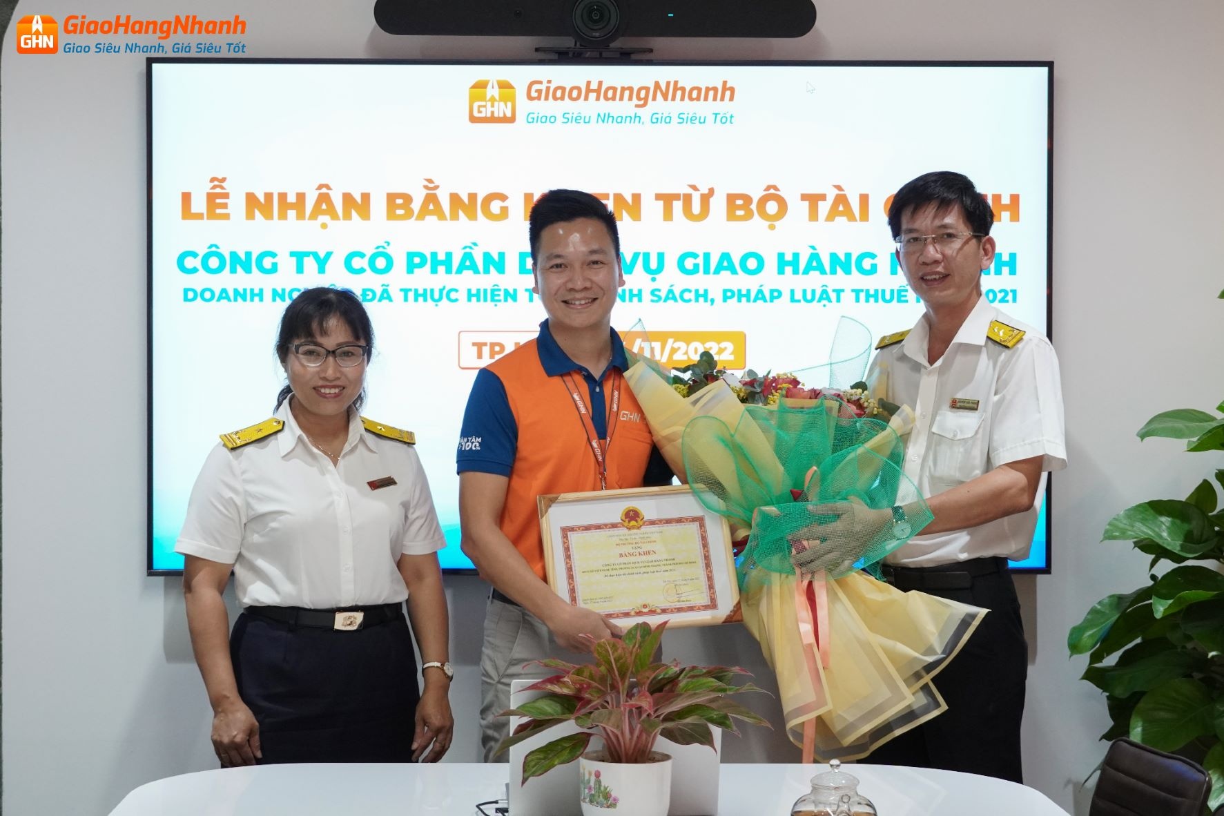 Giao hang nhanh anh 3