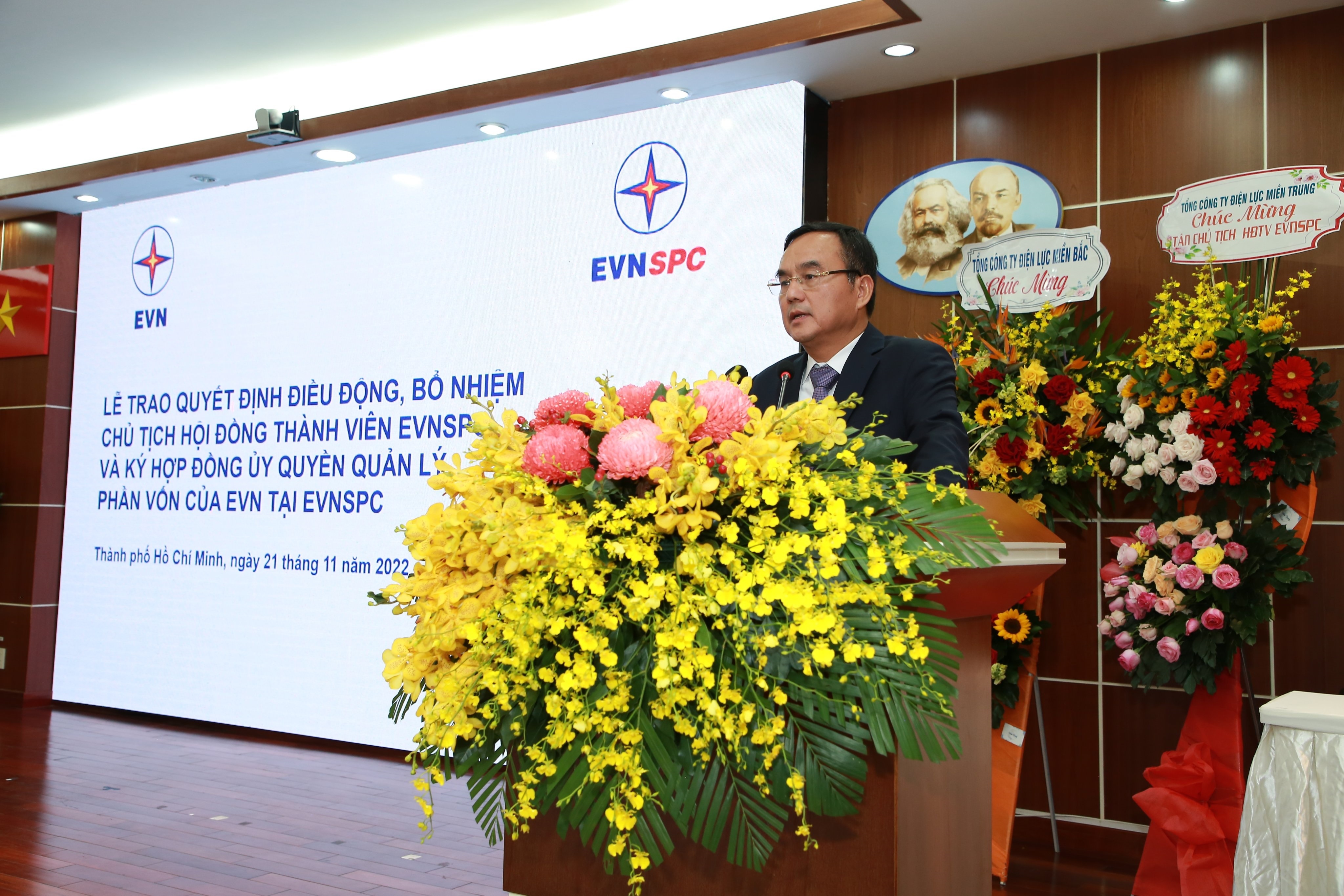 nganh dien,  dien luc anh 4