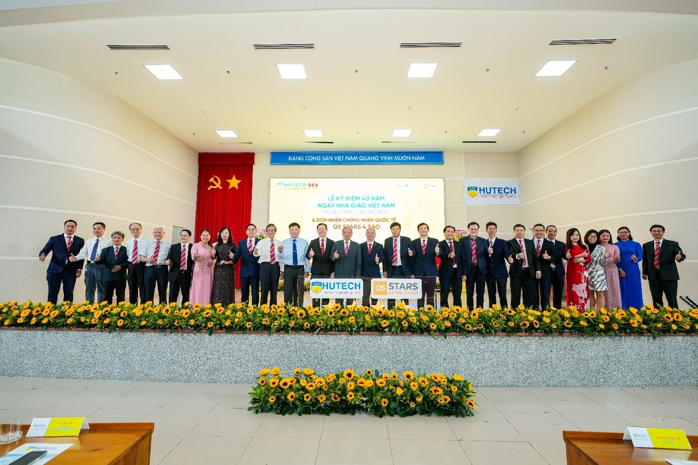 Hutech ảnh 2 Hutech anh 2