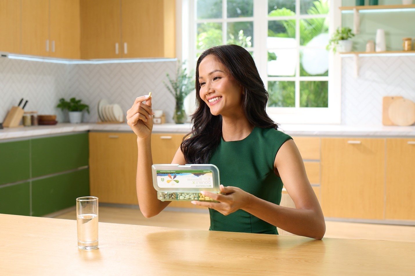 15 nam Nutrilite khang dinh vi the hang dau hinh anh