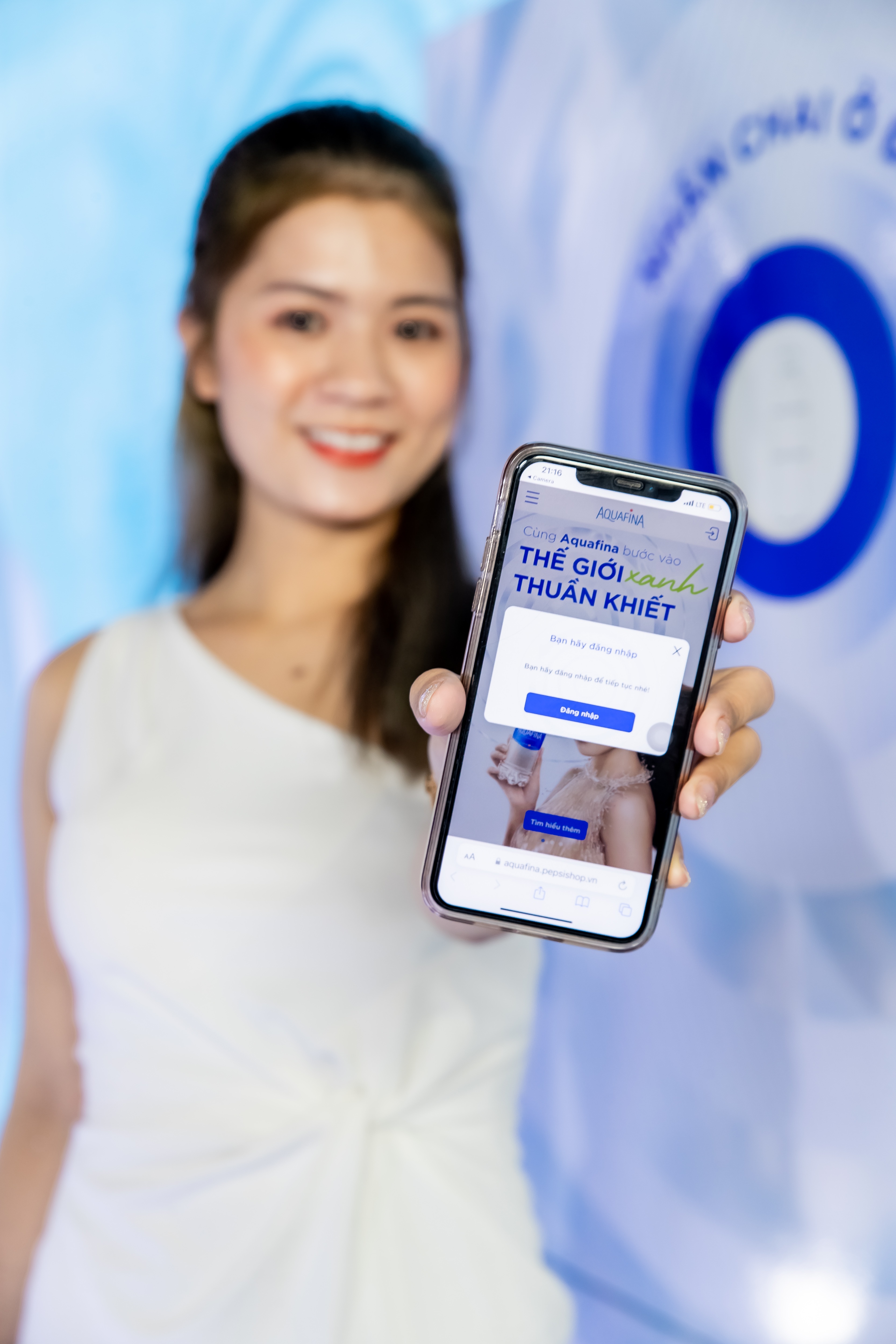 Tuan le thoi trang Aquafina anh 3