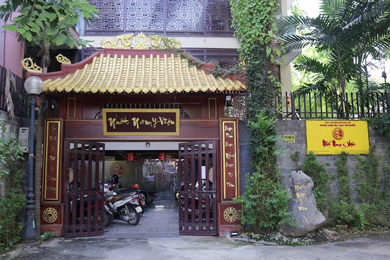 Nhat Nam Y Vien,  Y hoc co truyen anh 1