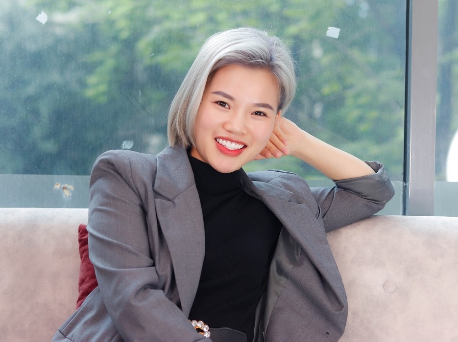 Nu doanh nhan tiet lo bi quyet giu rang su khoe dep suot 5 nam hinh anh