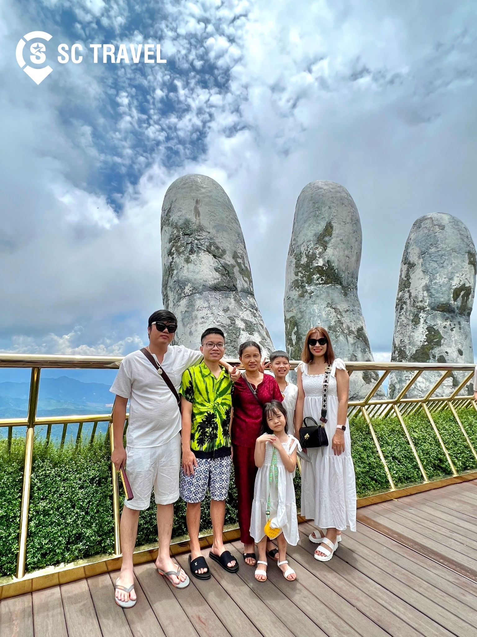 tour du lich,  phat trien du lich anh 3