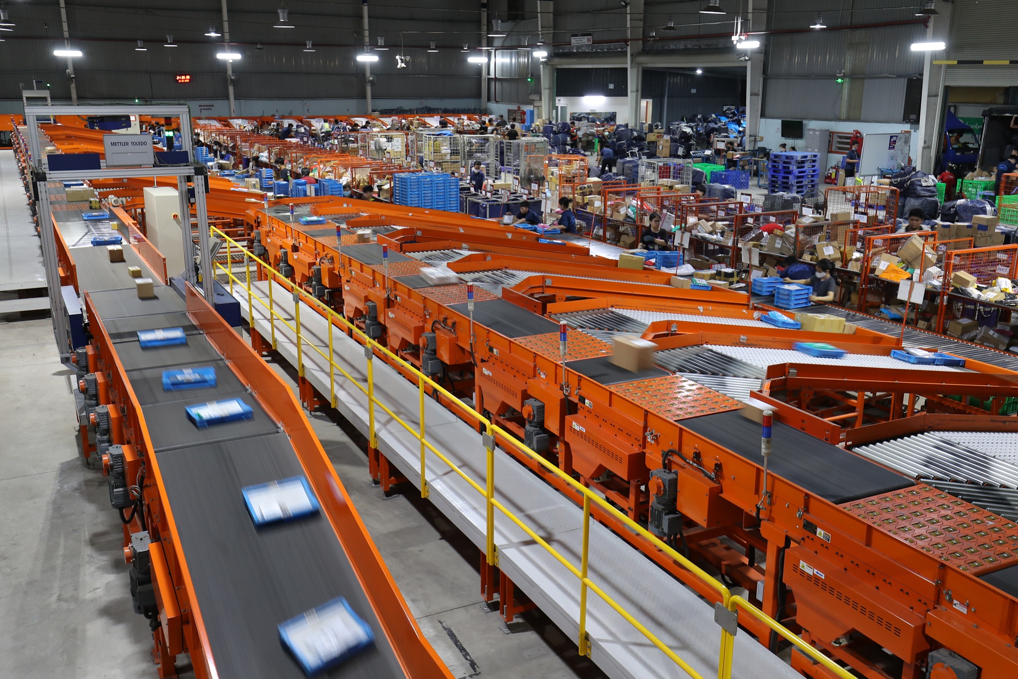 Lazada,  Lazada Logistics anh 4