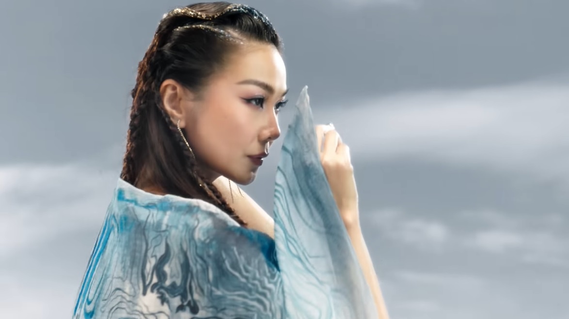 Aquafina ra mat bo lookbook dac biet, ton vinh di san Bac Bo hinh anh