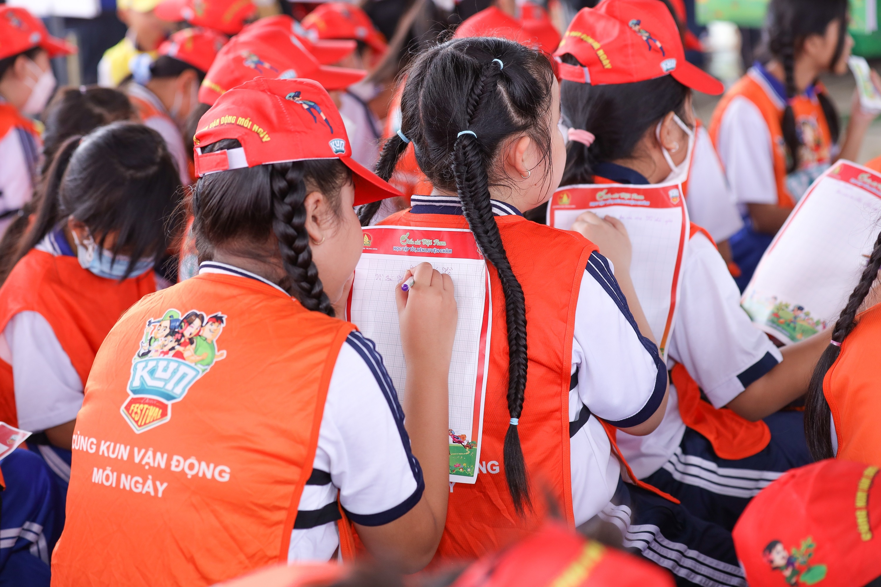 Kun lam viec tot,  TS To Nhi A anh 2