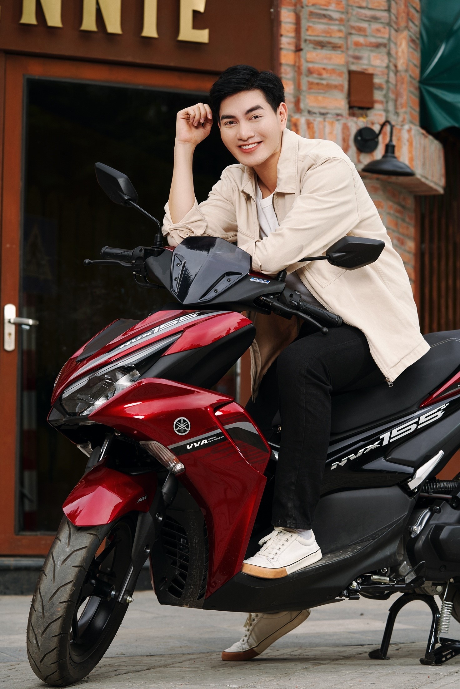 Yamaha NVX 155 VVA anh 4