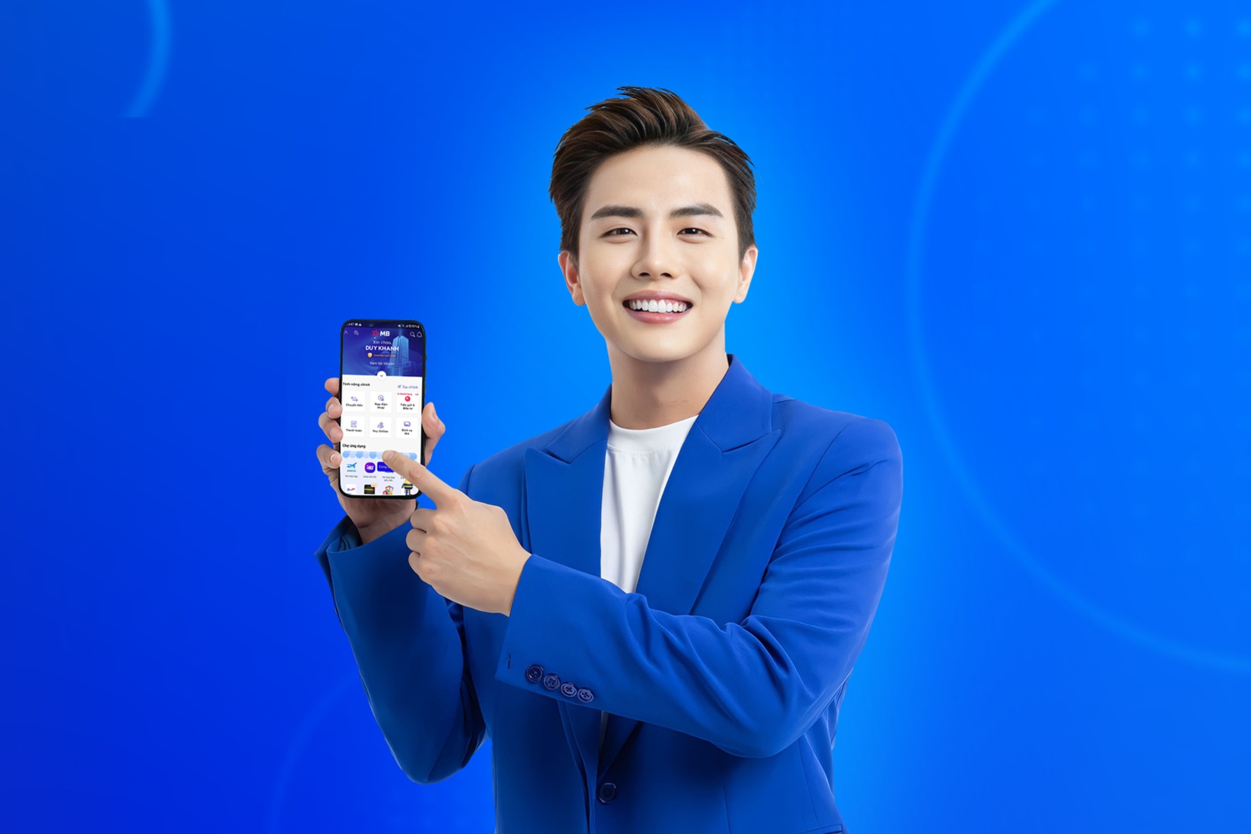 Cung Duy Khanh livestream kham pha cong nghe game moi hinh anh