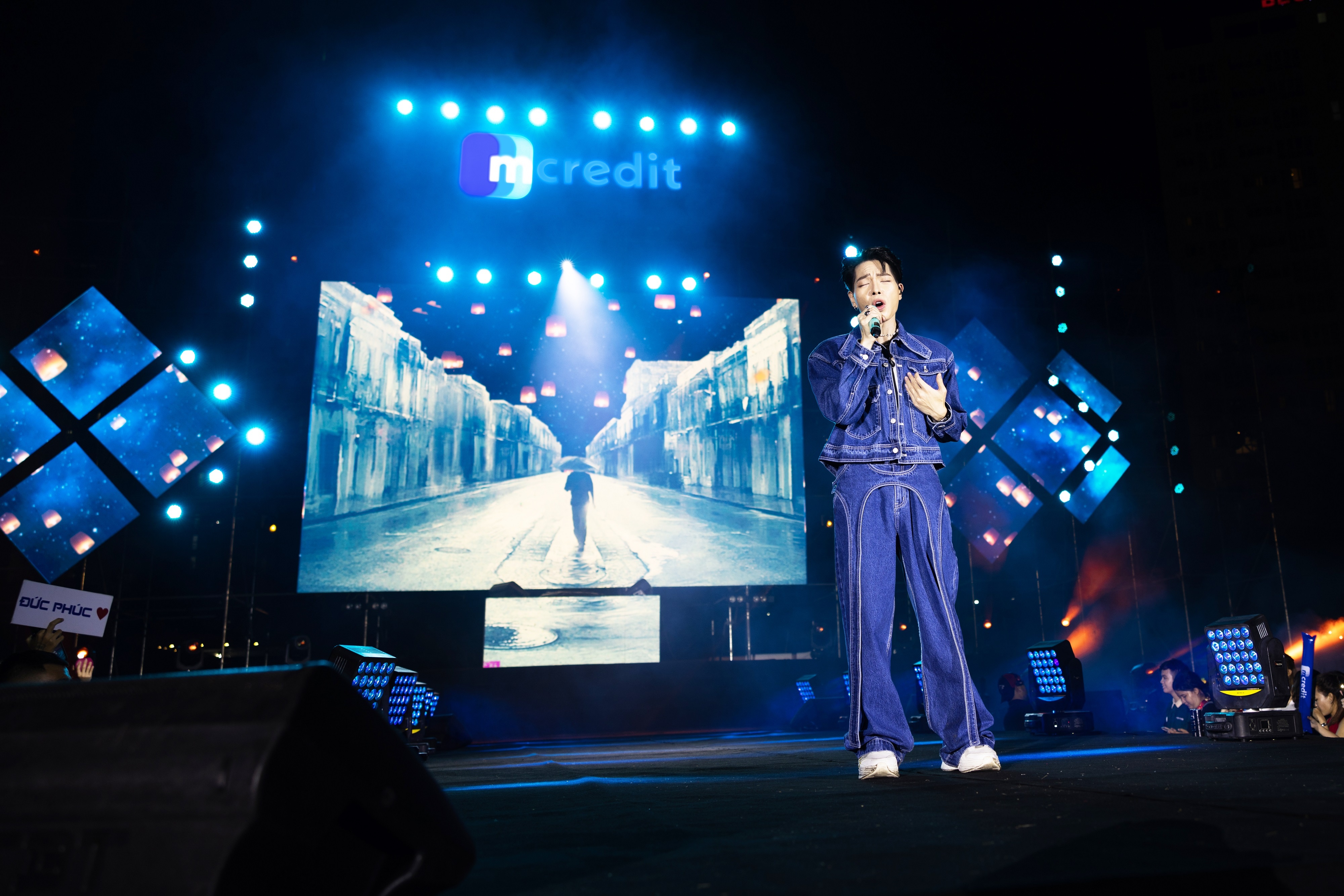 Mcredit ảnh 6 Mcredit anh 6