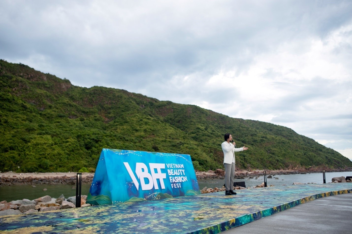 Hoa hậu Việt Nam ảnh 2 Hoa hau Viet Nam anh 2