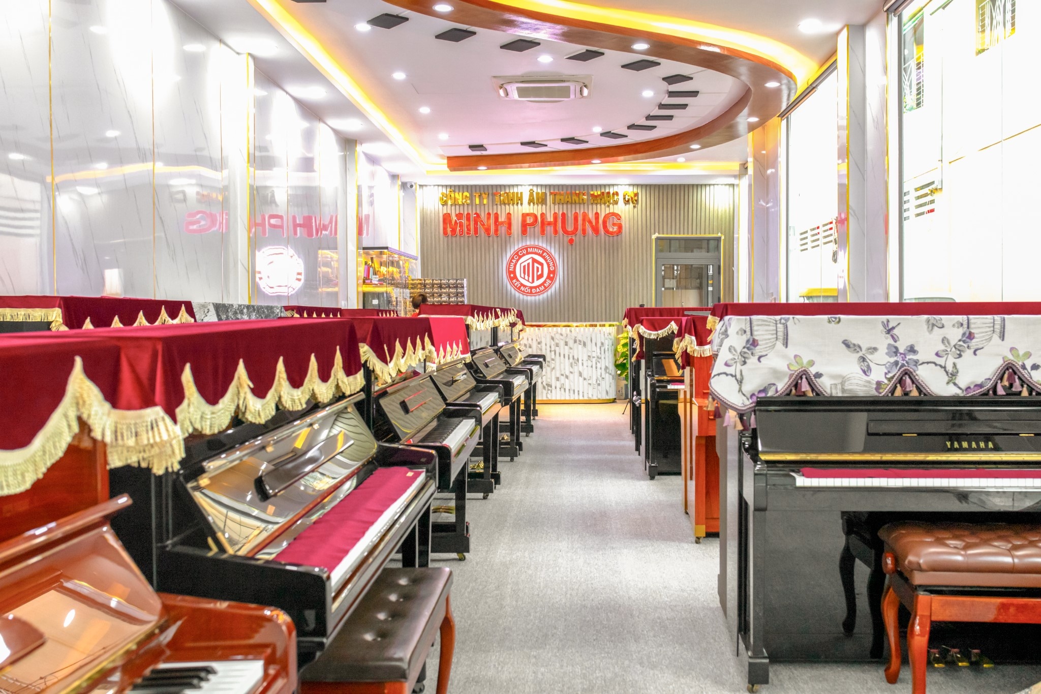 Goi y cach chon dan piano cu chat luong hinh anh