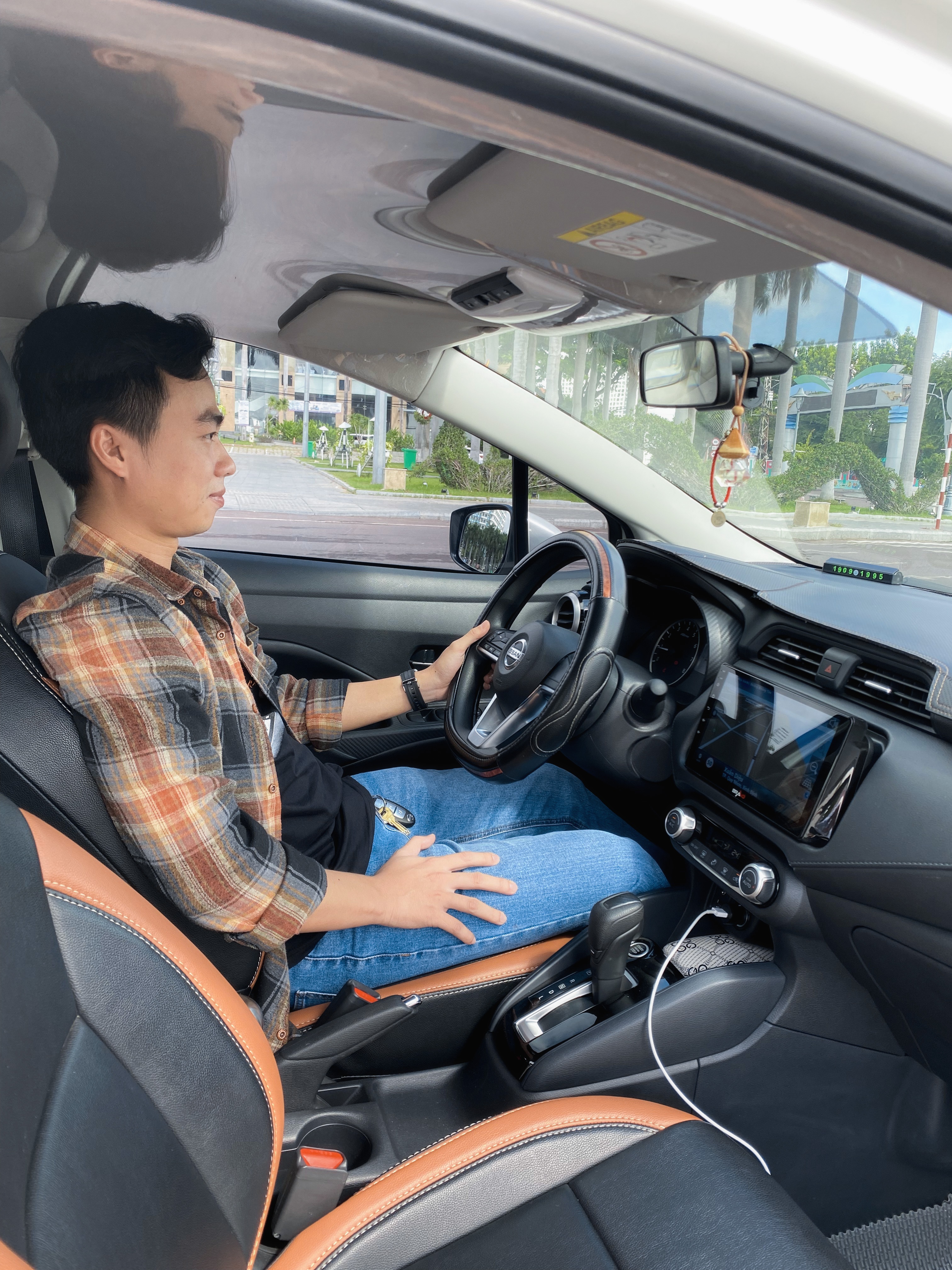 sedan hạng B ảnh 4 sedan hang B anh 4