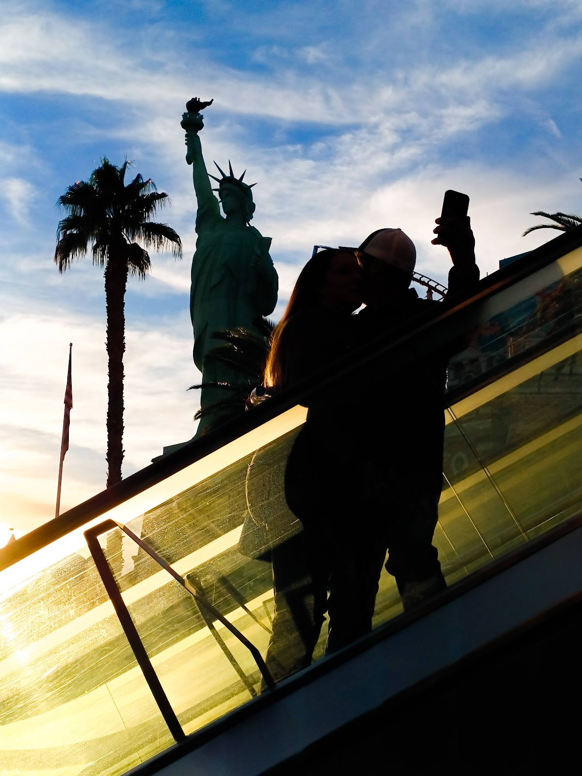 camera tren vivo V25 Pro anh 4