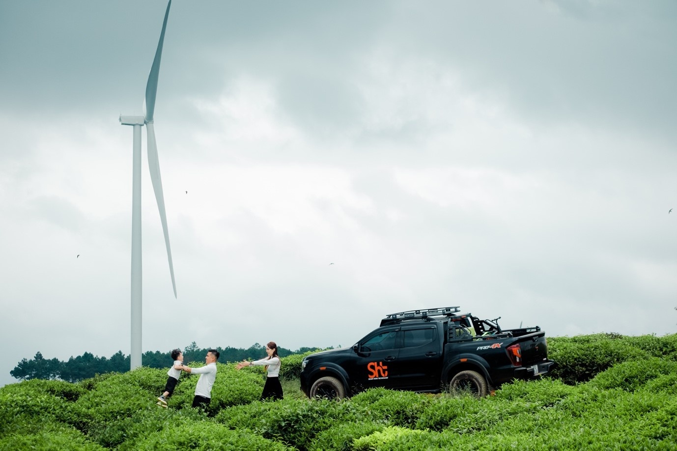 Trai nghiem camping bang xe ban tai Nissan Navara Pro-4X hinh anh